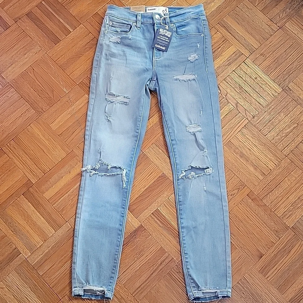 Garage Skinny Distressed Denim Light Blue Jeans Size 3 Nwt